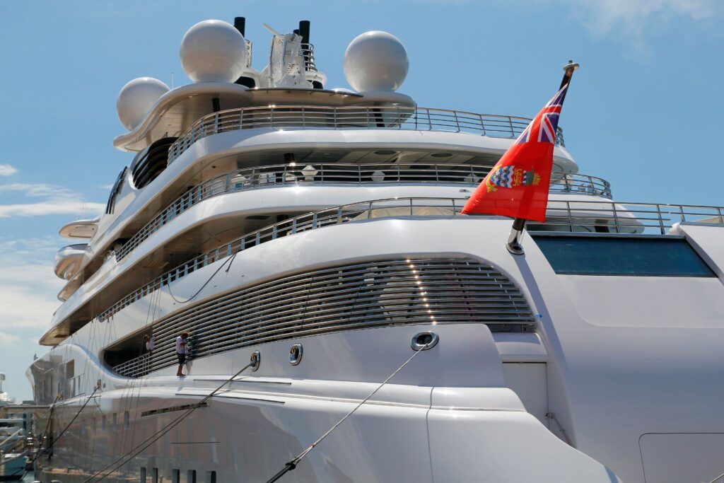 columbia blue services Yacht COLUMBIA Projects